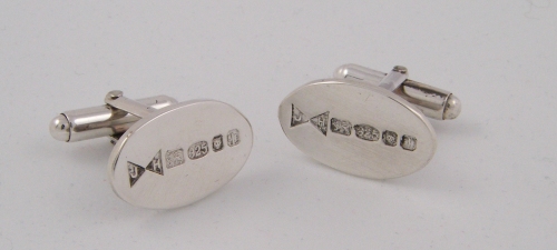 Oval featured hallmark cufflinks