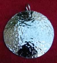 Disk circular pendant