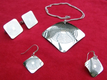 Labyrinth set