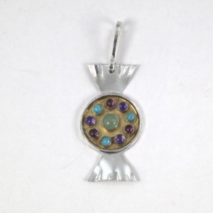 Silver sweet pendant with gold plating