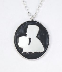 Silhouette pendant