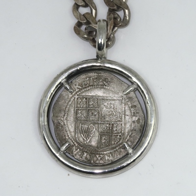 SIlver coin mount for a silver shilling
