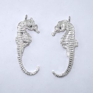 SIlver seahorse