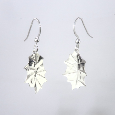 Silver holly earrings