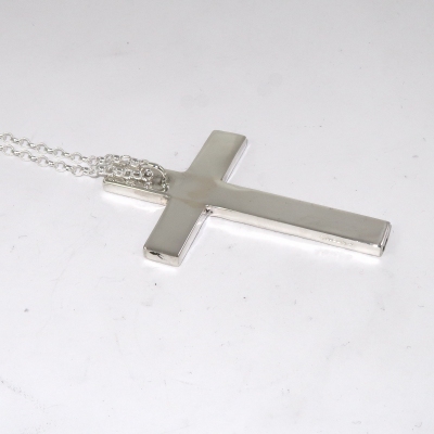 Textured silver cross